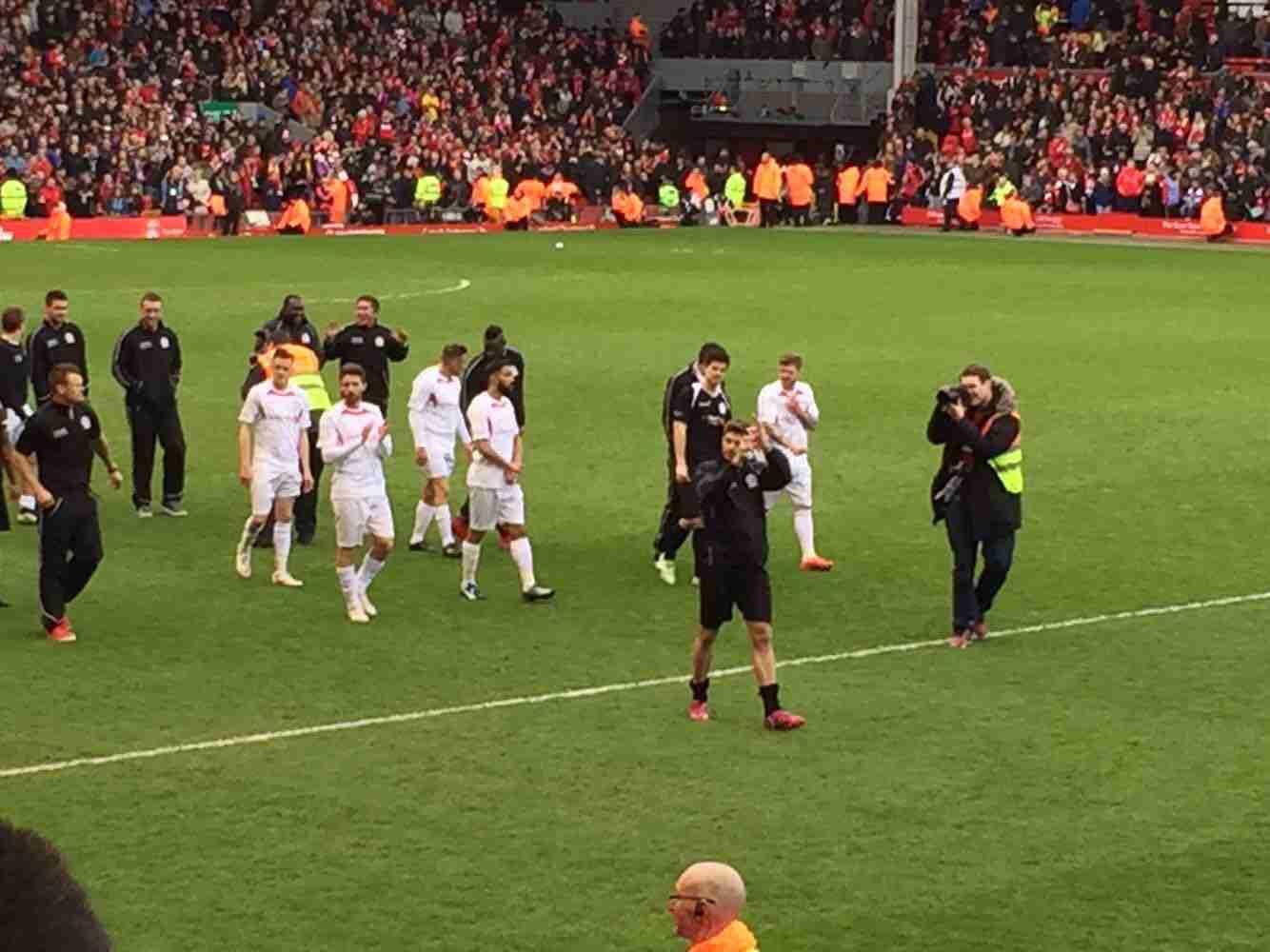 群雄争霸，意甲连续第二年至少4支排名前列的球队相差2分以内（意甲群雄并起，连续两季至少四强分差不超2分）