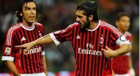 欧冠半场：两队均破门乏术，摩纳哥0-0闷平加拉塔萨雷