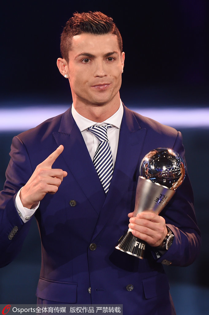 铜梁融媒：U16国足已抵达重庆备战，全力冲刺U17亚洲杯预选赛（铜梁融媒：U16国足抵渝集结备战，剑指U17亚洲杯预选赛）