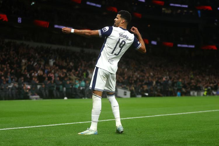 第96分钟丢球！3-3绝平！利物浦爆冷丢分，落后榜首10分卫冕英超无望