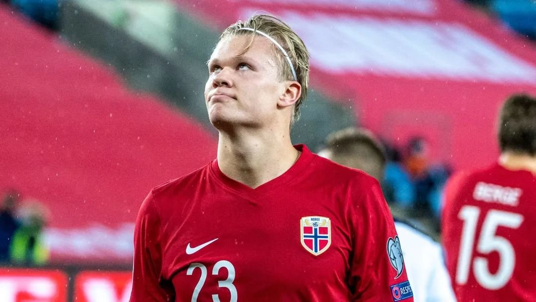 周定洋：很遗憾没能带回3分，但我们向所有人展现了成都精神