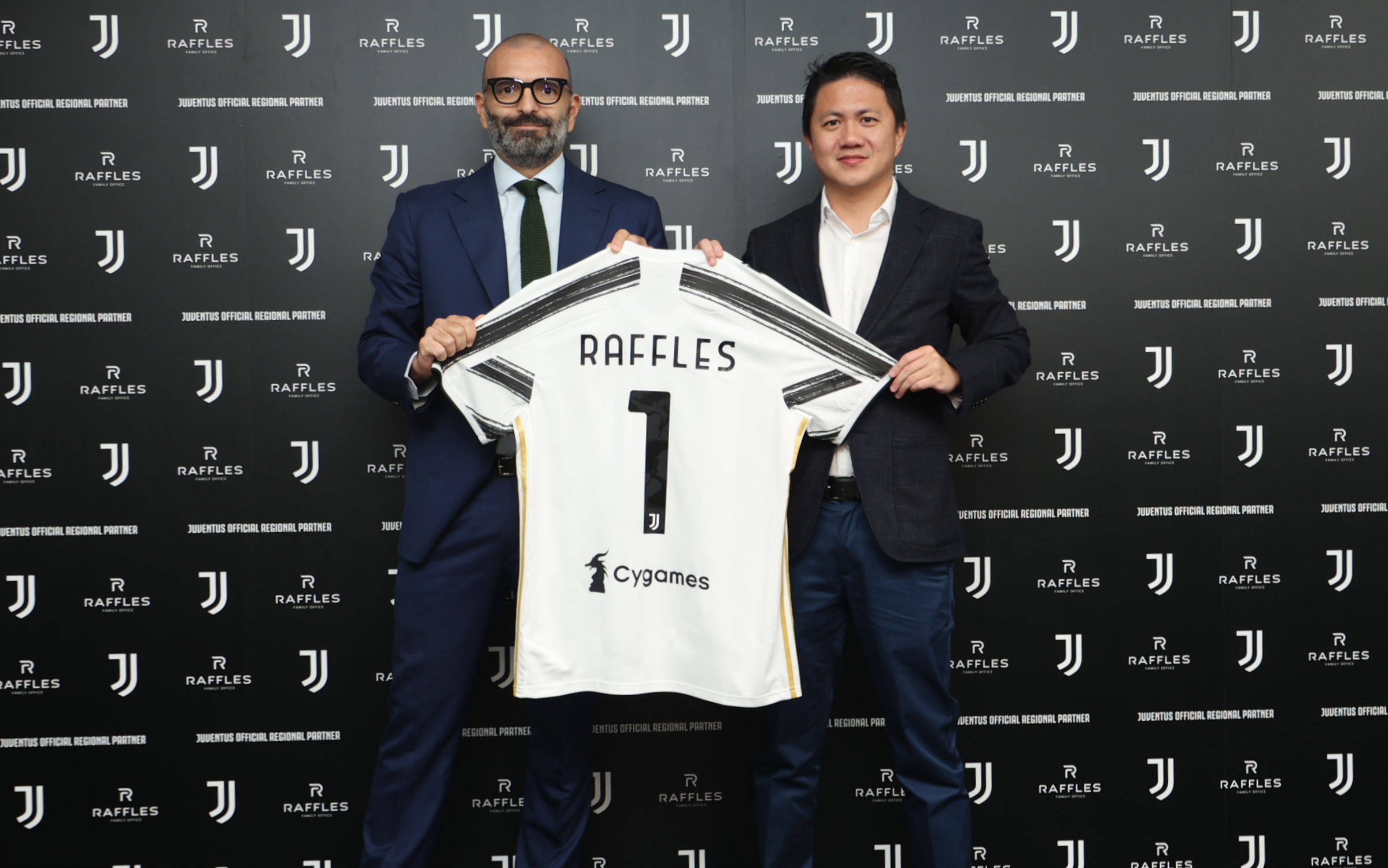 赛季得分新高！怀特全场投篮21中12，得到30分7板9助（状态火热！怀特21投12中轰下30分7板9助，刷新赛季得分新高）