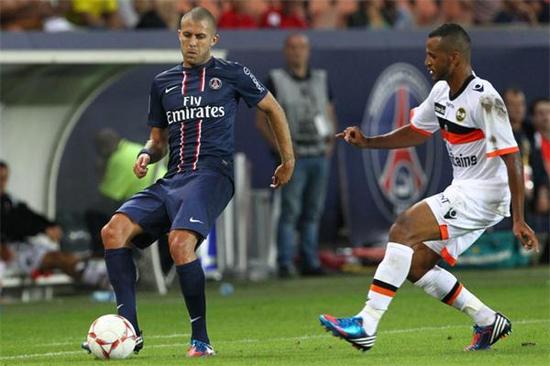 “苏超”决赛进行在即，人民海军泰州舰、南通舰为主队加油（“苏超”决战在即，人民海军泰州舰、南通舰为主队助威）