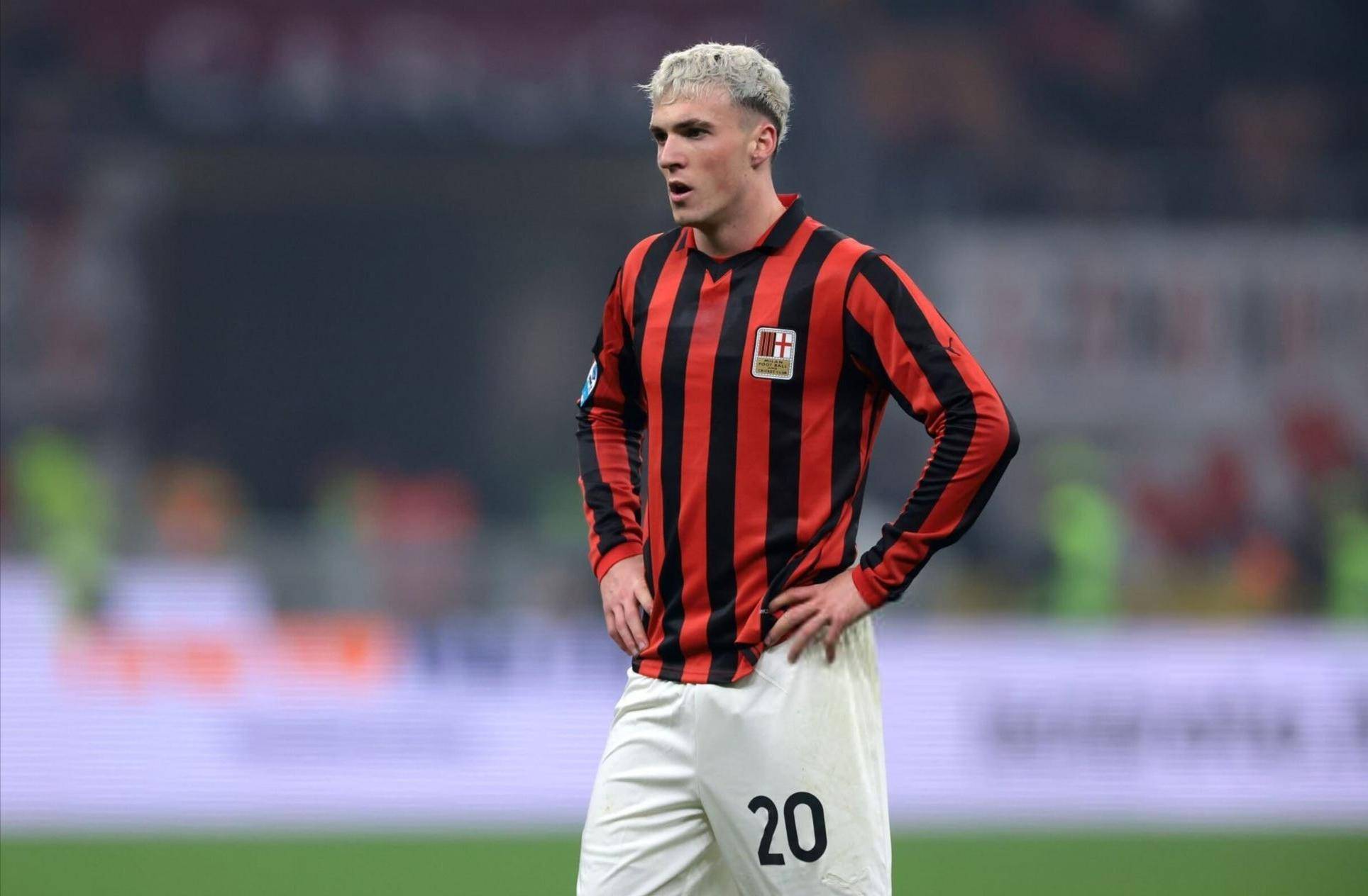 马卡：卡塔尔JTA集团接近收购赫塔费，现任主席安赫尔将留任（马卡报：卡塔尔JTA集团逼近收购赫塔费，主席安赫尔预计留任）