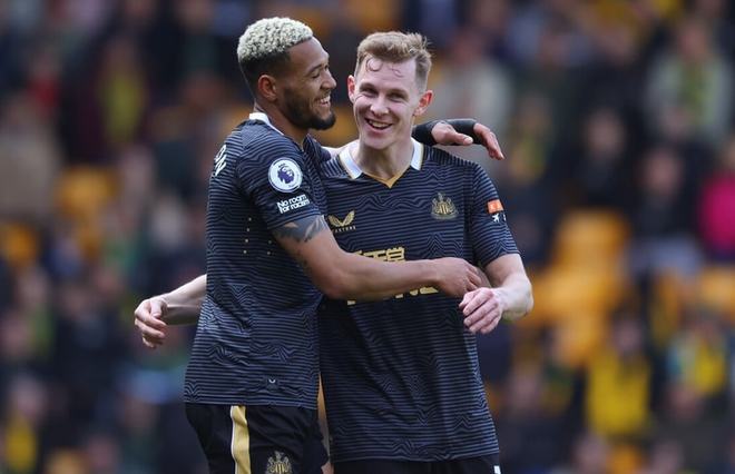 FIFPRO女足年度最佳11人：拉索、邦马蒂领衔，英格兰6人入围（FIFPRO女足年度最佳阵容出炉：邦马蒂、拉索领衔，英格兰6将上榜）