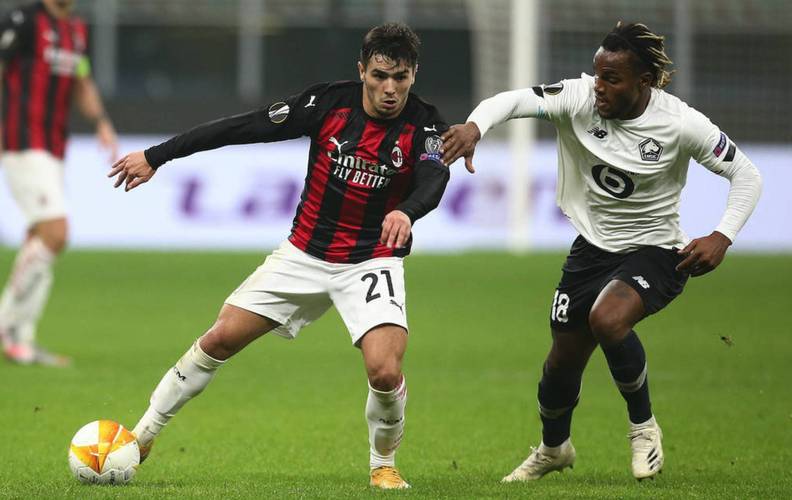 从此便是贝爵爷，英媒：贝克汉姆今日正式被授予爵士头衔（英媒：贝克汉姆今日正式获授爵士头衔，“贝爵爷”实至名归）