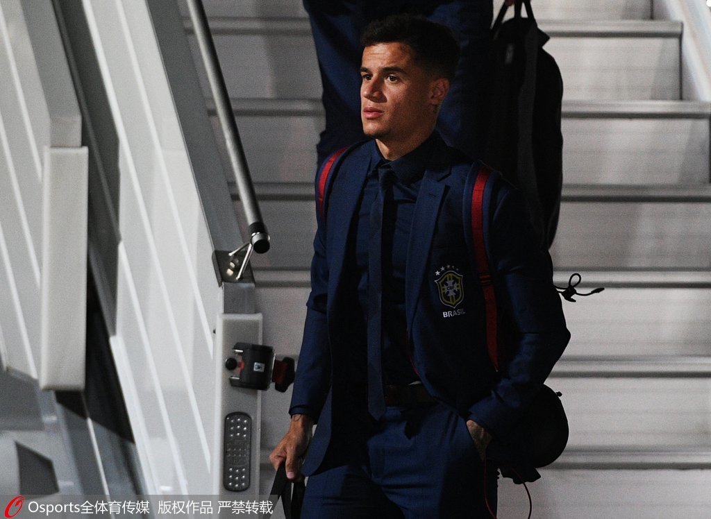 吴曦迎来个人生涯400场顶级联赛出场，同年龄段仅次于王大雷（吴曦完成顶级联赛第400次出场，同龄仅次于王大雷）