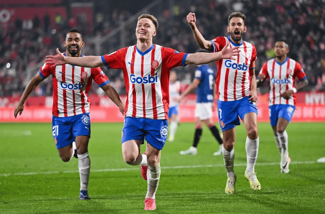 1-4！五大联赛首支降级队浮现：炒掉主帅白搭！9连败+15轮0胜垫底（1-4惨败！五大联赛首支降级预定队现身：换帅无用，9连败+15轮不胜仍垫底）