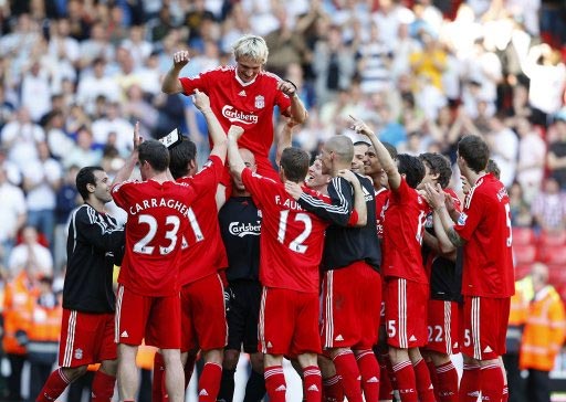 美记：活塞有意得到浓眉，可提供艾维&哈里斯&选秀权筹码