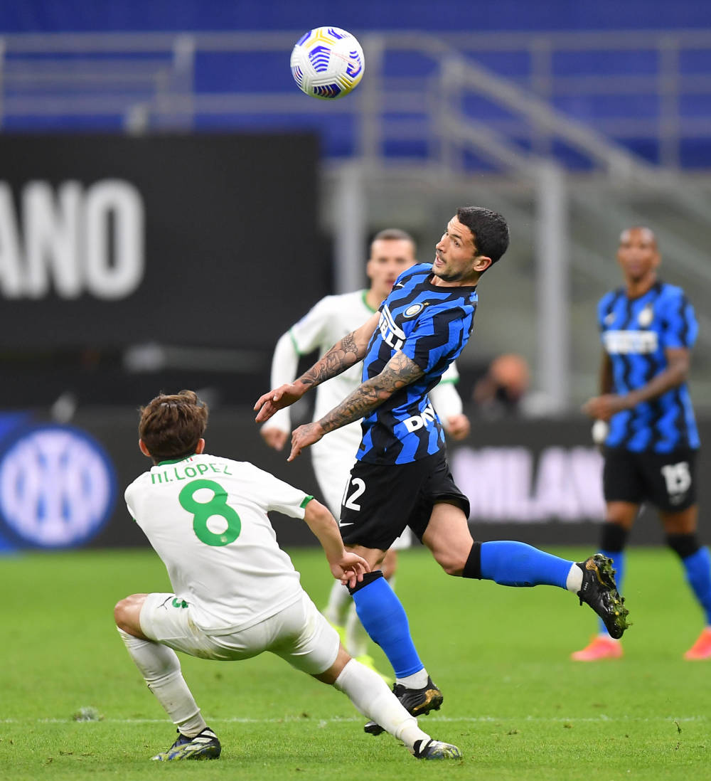 亚伯拉罕公布监控：几天前一帮盗贼闯入了我在伦敦的家（亚伯拉罕公开监控画面：数天前多名窃贼闯入其伦敦住所）