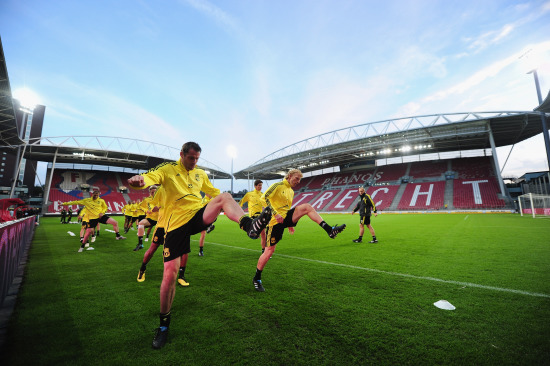 全场8次扑救，诺伊尔当选巴黎vs拜仁全场最佳（神勇8扑！诺伊尔当选巴黎战拜仁全场最佳）