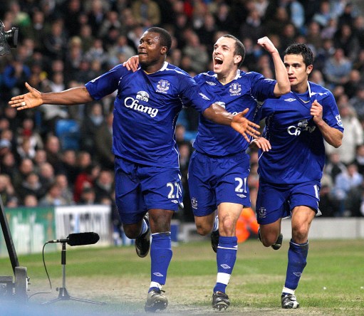 波兰主帅：要帮扎莱夫斯基找回状态；我觉得莱万还没决定未来（波兰主帅：盼助扎莱夫斯基复苏；称莱万去向仍未决定）