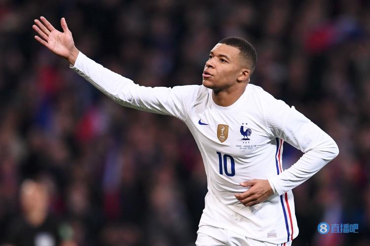 德国队官方：基米希右脚踝囊受伤，将随队前往卢森堡但不上场